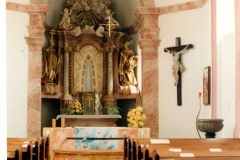 interiér kostela v Pasohlávkách, společně s Petrem Štěpánem